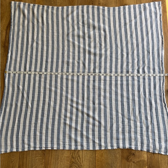 aden + anais Cotton Muslin Swaddle Blanket - Picture 10 of 10